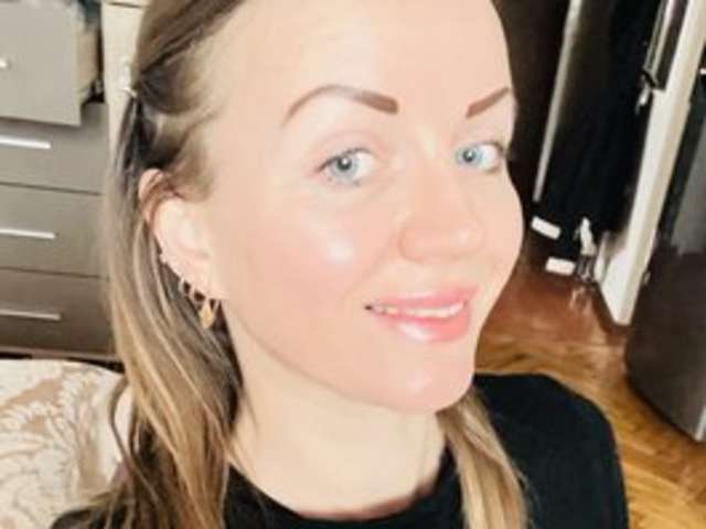 ALENUSHKA888 amateur webcam photo