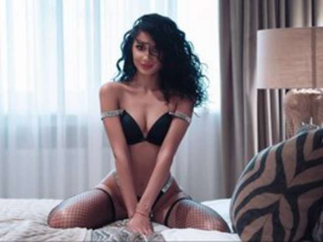 ALESSIADEBBIE amateur webcam photo