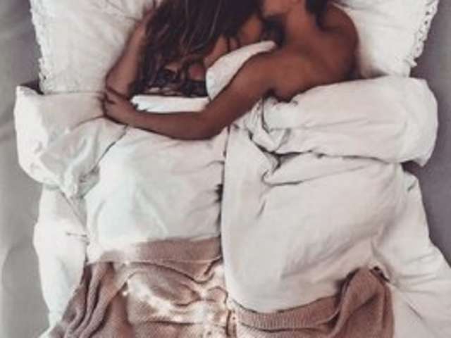 ALEX80-201 amateur webcam photo