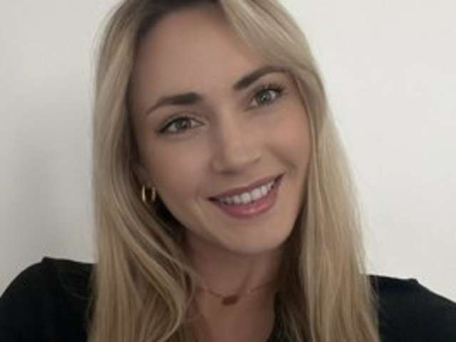 AMELIESWEET amateur webcam photo