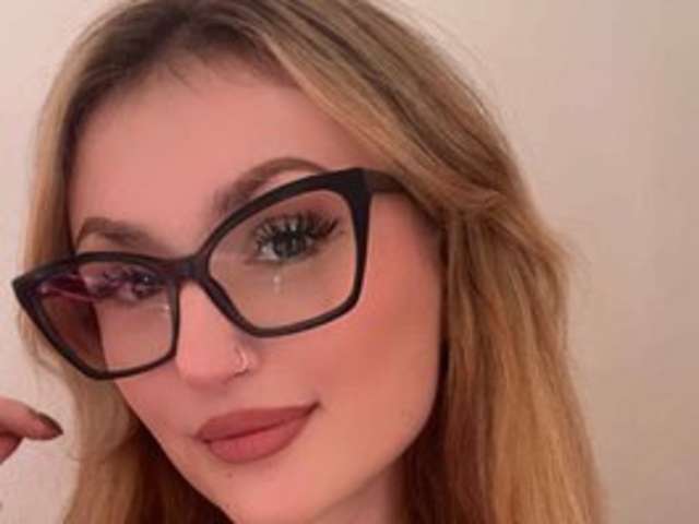 ANAAYSS amateur webcam photo