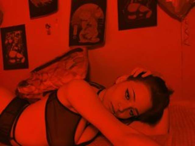 ANNASINGER amateur webcam photo