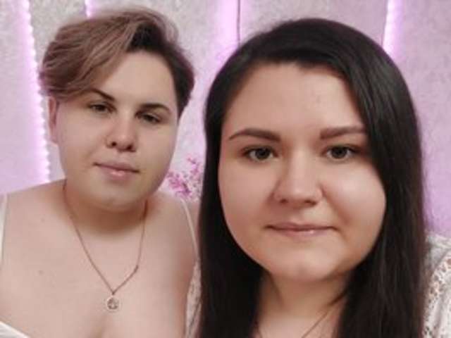 BECKYANDELLEN amateur webcam photo