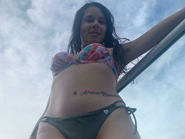BELLAPINK amateur webcam photo