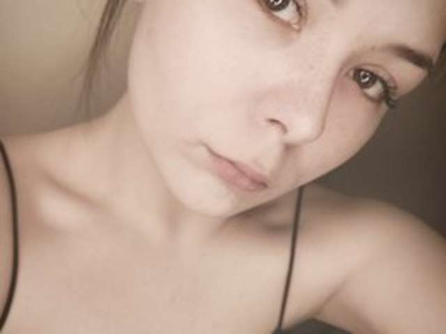 BLAIRZI amateur webcam photo