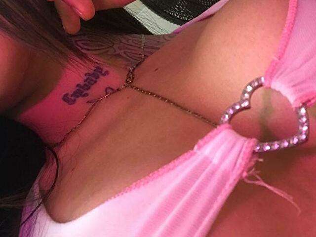 BLAKEMEGANN amateur webcam photo