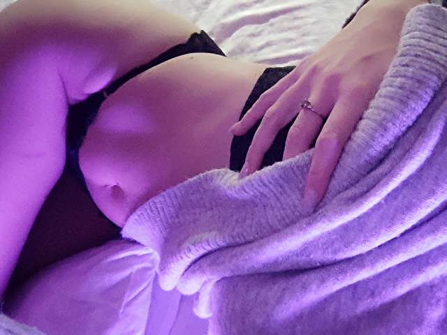 BUNNYLOVE amateur webcam photo