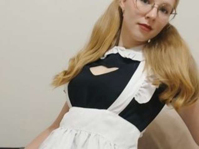 CATMINTLUSH amateur webcam photo