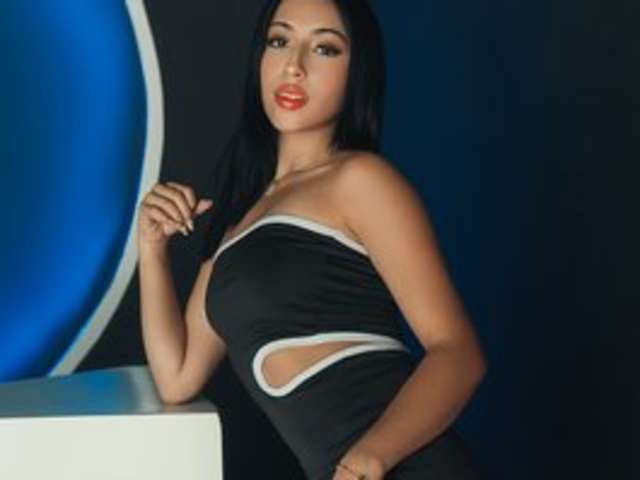 CELESTEMOON amateur webcam photo