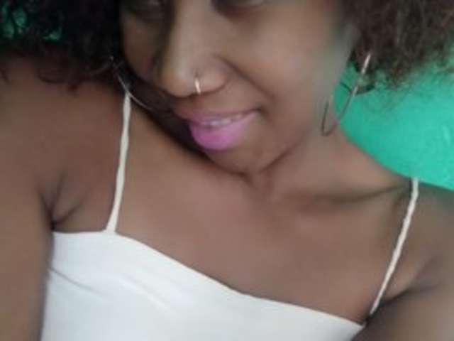 CHACHACHOCOLATE amateur webcam photo