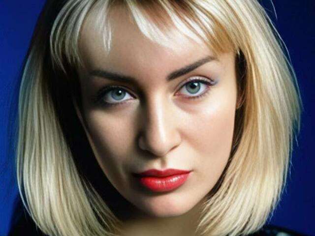 CHARMINGLADY amateur webcam photo