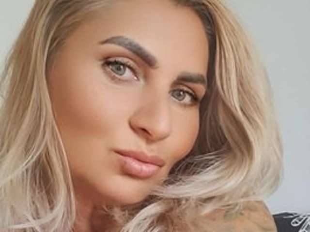 CHAUDEEVELY amateur webcam photo