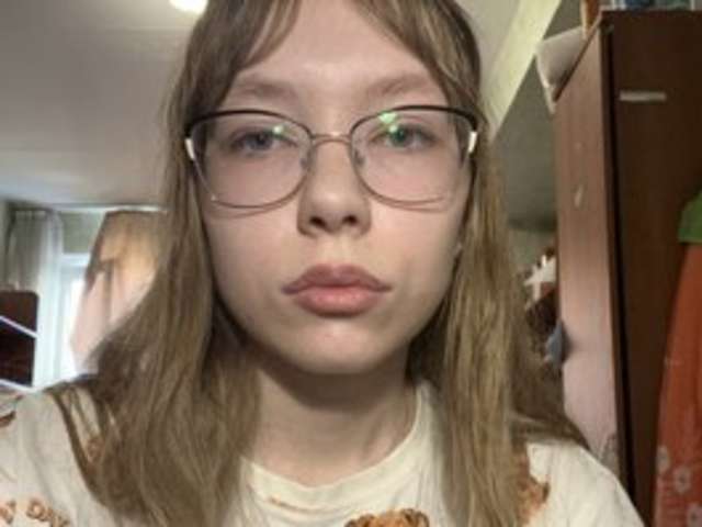 CLEMENTINACHEVEREZ amateur webcam photo