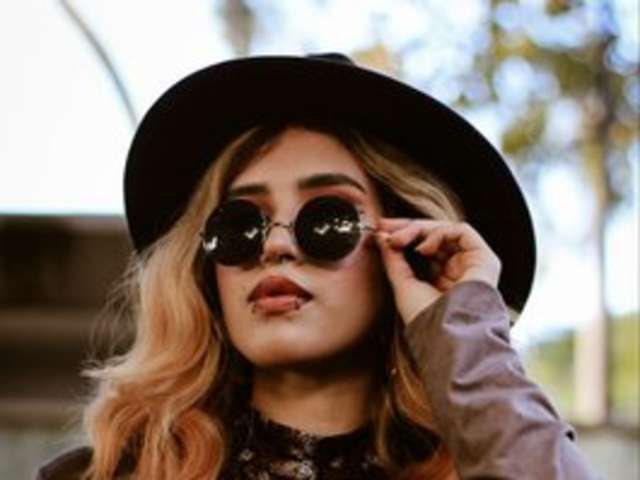 CRYSTALROSE1 amateur webcam photo