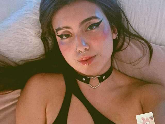 DAINAEVANSS amateur webcam photo