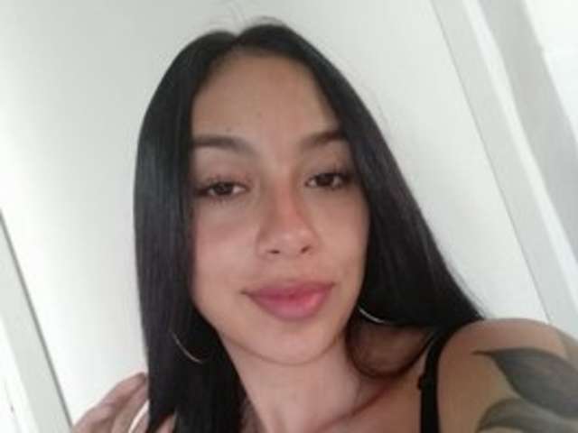 DAKOTA-LEE amateur webcam photo