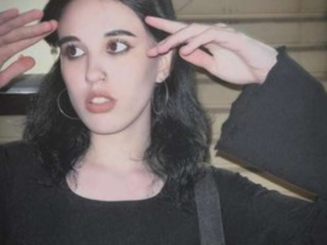 DELOISECHUTA amateur webcam photo