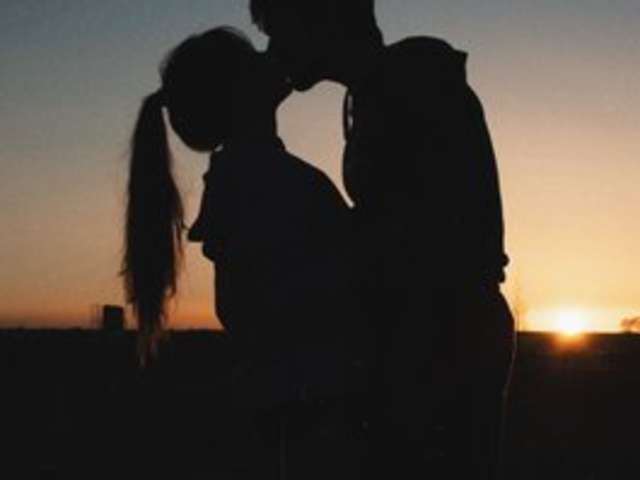 DOUBLE_TROUBLE amateur webcam photo