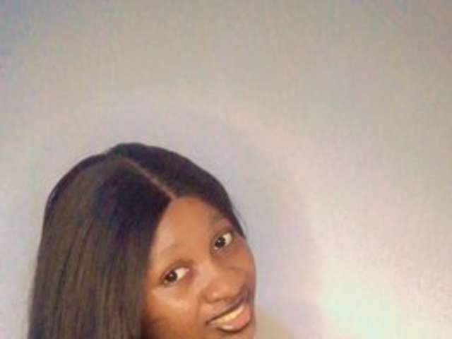 EBONYPETITI amateur webcam photo