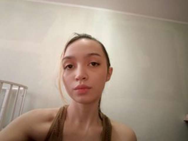 ELISKALOVELY amateur webcam photo