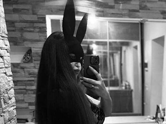 ELIZABETHJAM amateur webcam photo