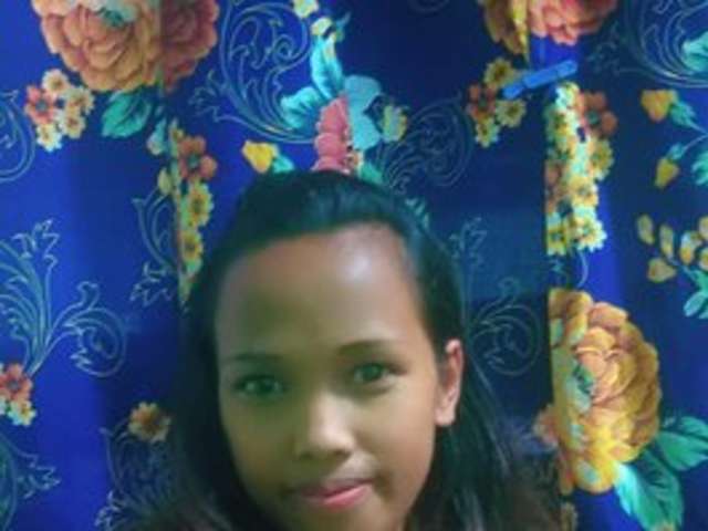 EVA-011 amateur webcam photo