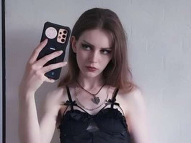 HANNABLAZE1 amateur webcam photo