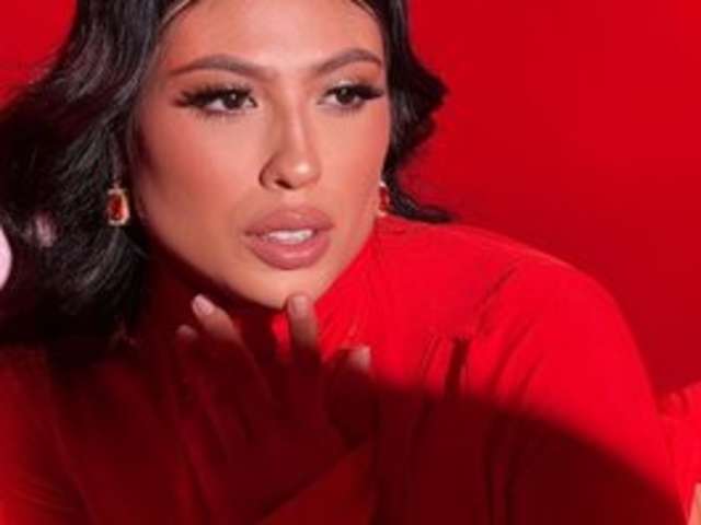 IRINAPORTMAN amateur webcam photo