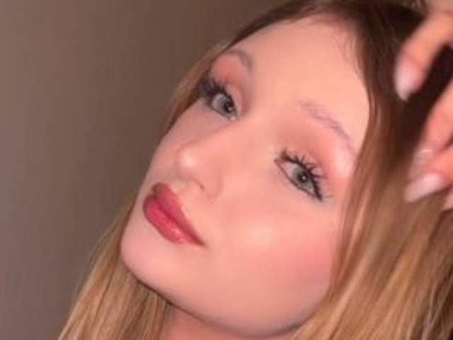 JESSICAMAJESTIC amateur webcam photo