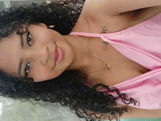 JESSYZOE amateur webcam photo