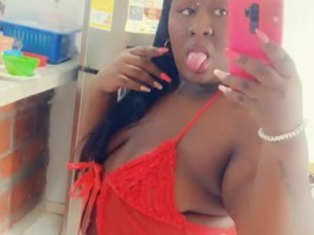 KARLAFREAKK amateur webcam photo