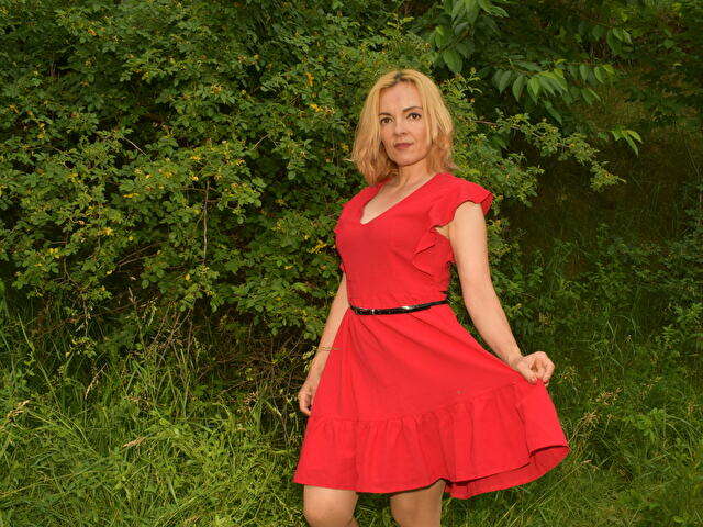 KATECONNER amateur webcam photo