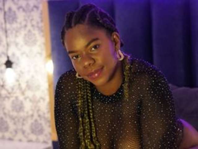 KATRINA-LONDON amateur webcam photo