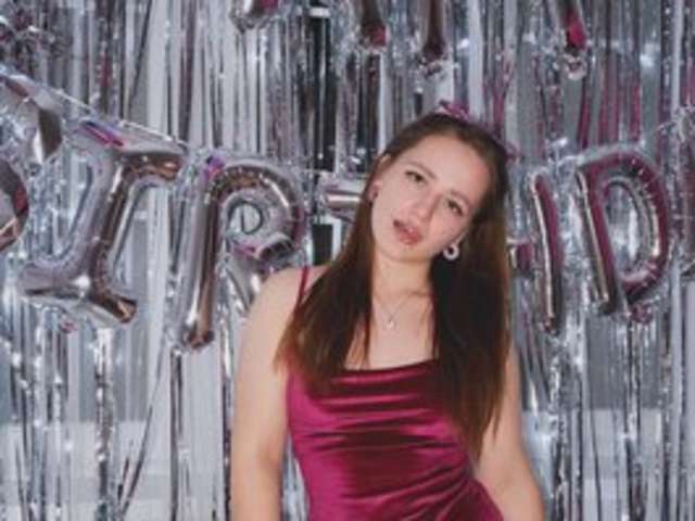 KEILY8 amateur webcam photo