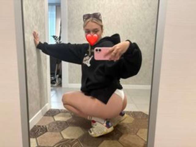 KIRABLIN amateur webcam photo