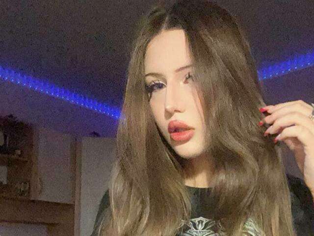 KRISTINAKEY amateur webcam photo