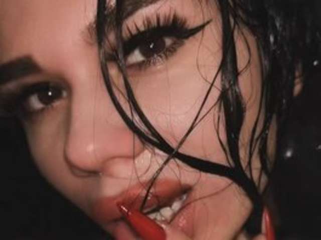 LEYLA_FOXY amateur webcam photo