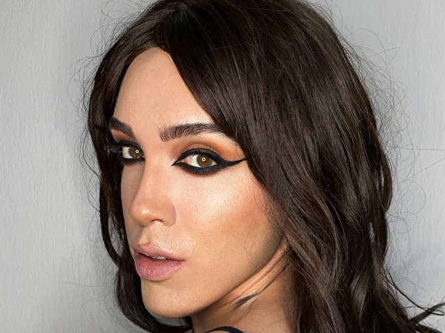 LARISASIGN amateur webcam photo