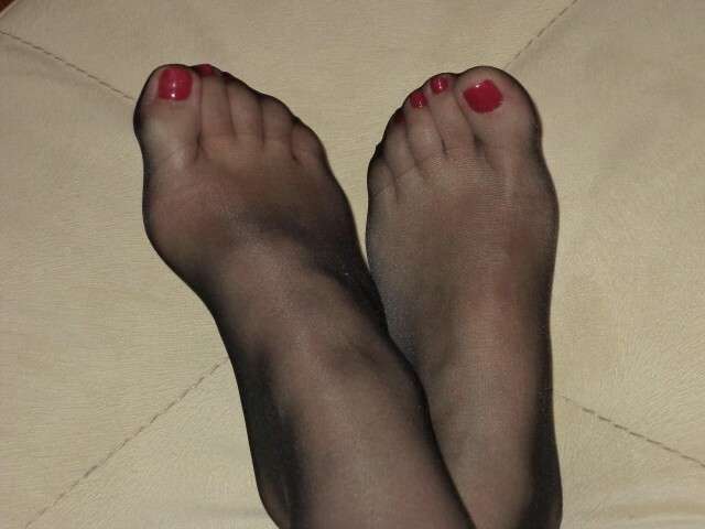 LEGGYGODDES amateur webcam photo