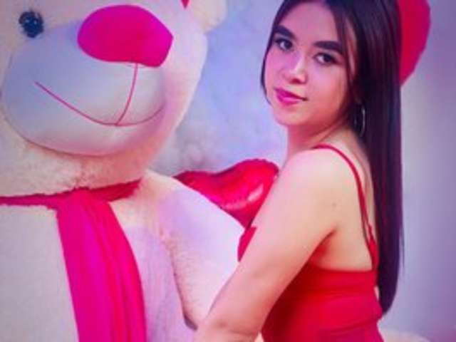 LEXYPETITE amateur webcam photo