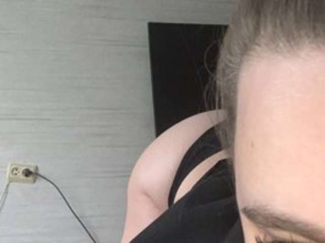 LIIINNA amateur webcam photo