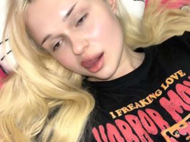 LILBBY amateur webcam photo
