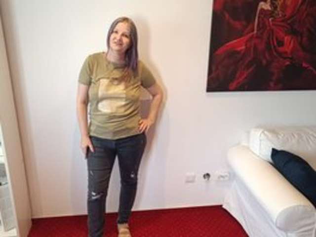 LILLYHOTT amateur webcam photo