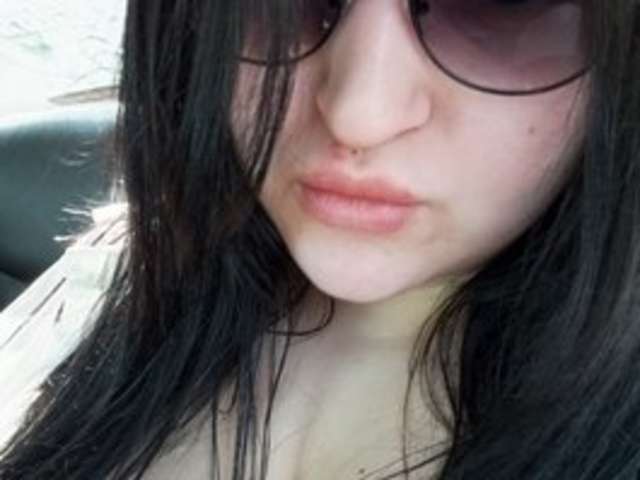 LILY8 amateur webcam photo