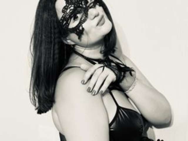 LINACRAVE amateur webcam photo