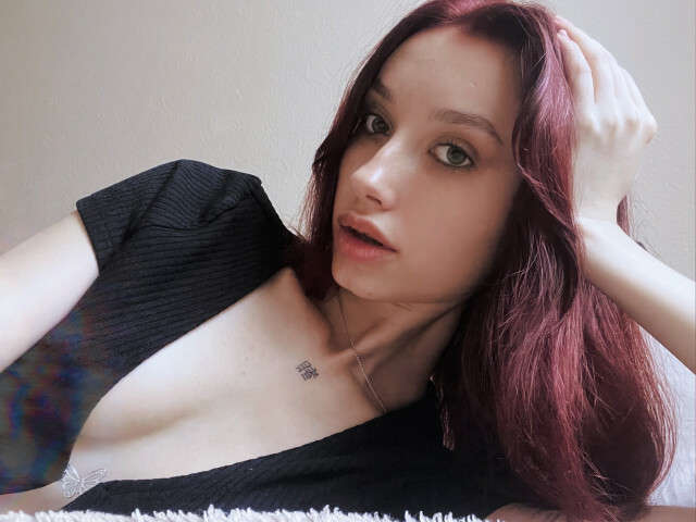 LISALI profile sexy photo