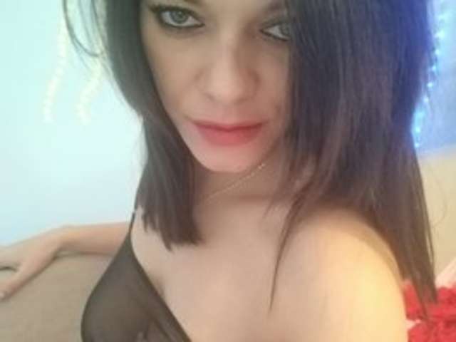 LOIS-LORRIE amateur webcam photo