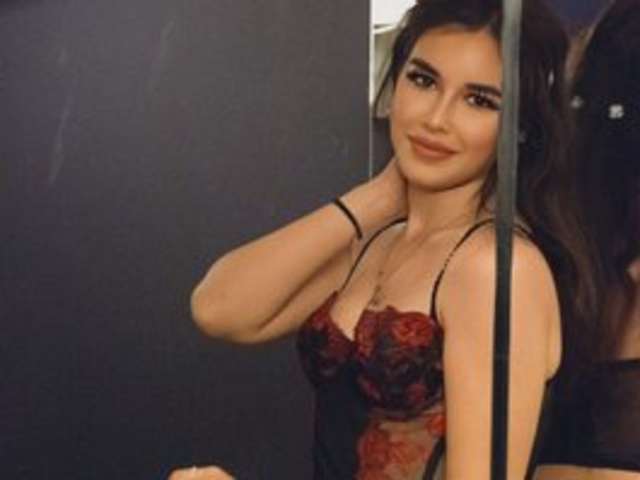 LOLABUTTIE amateur webcam photo