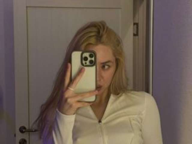 LULU-MARIETTE amateur webcam photo