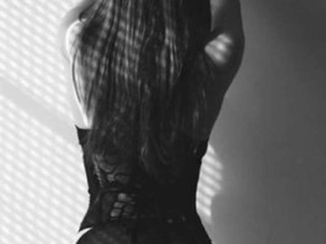 LUTRICIA amateur webcam photo